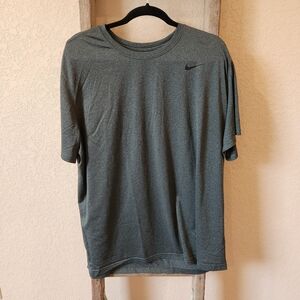 Nike Men's Grey Dri-Fit Golf Athletic Tee-Shirt- Size XXL